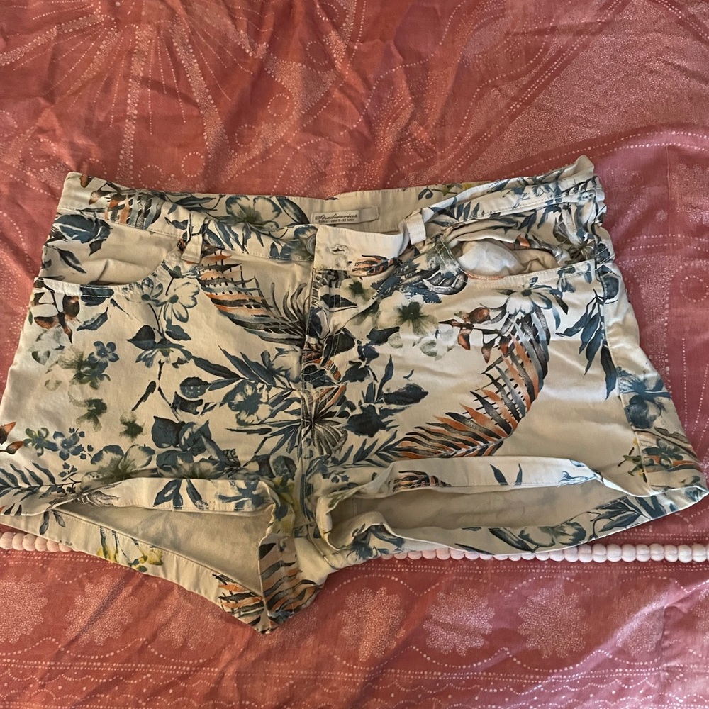 Safari Printed Khaki Shorts